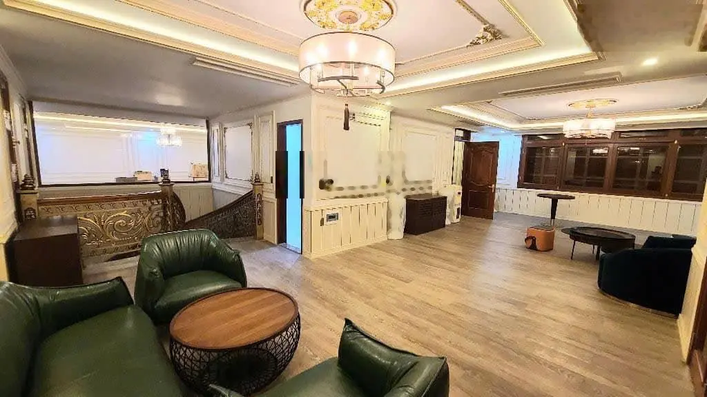 Bán biệt thự siêu vip Sơn Trà - 300m2 x 5 tầng - Full công năng - Thang máy - Nghỉ dưỡng siêu tốt