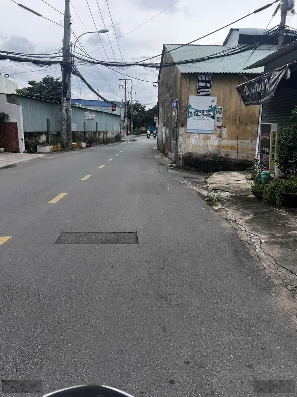 Cực hiếm lô đất thổ cư mặt tiền hẻm cách Trương Văn Thành vài bước chân Hiệp Phú Q9 MTKD