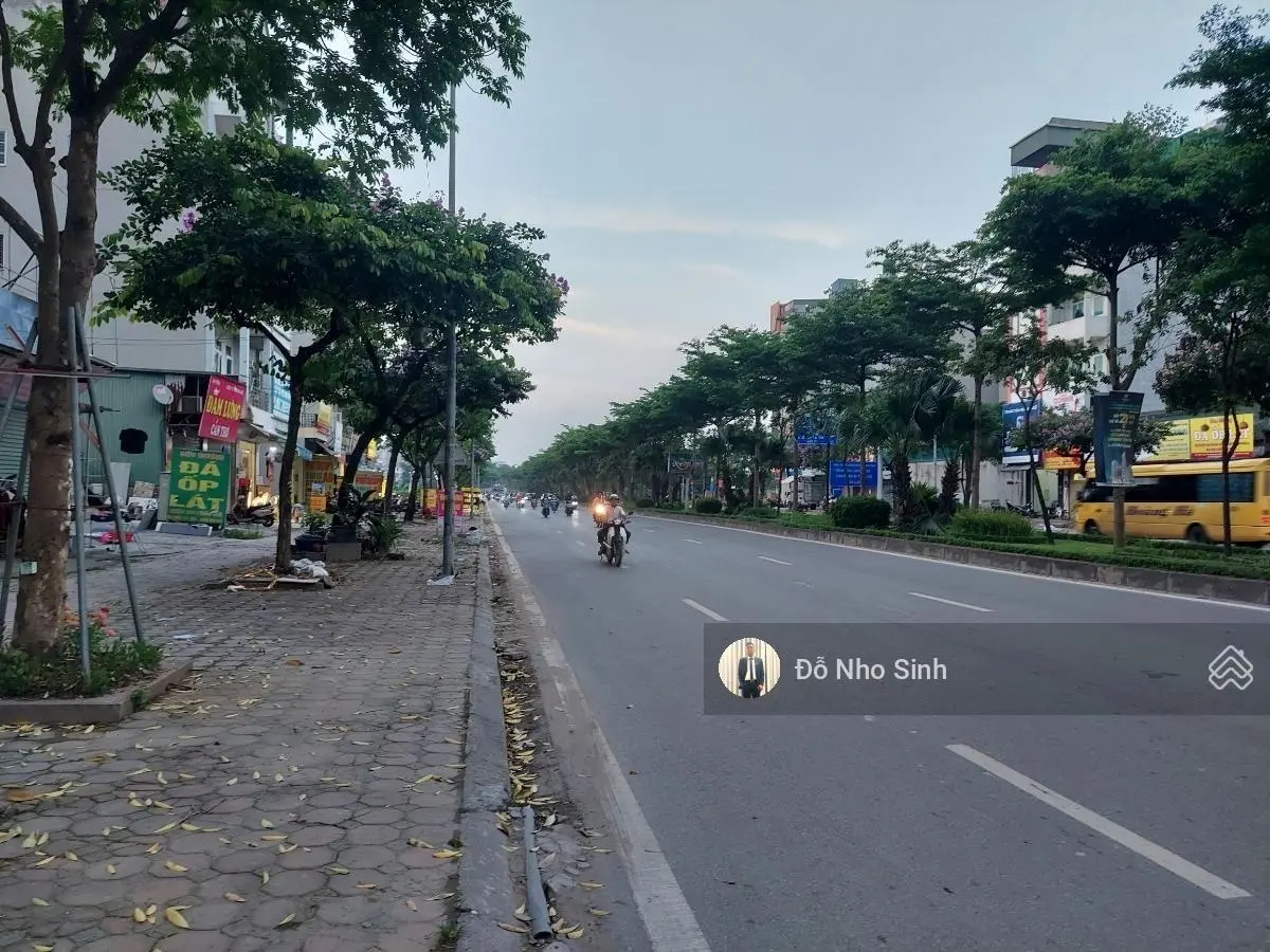 Bán Gấp Đất Mặt Phố Lê Trọng Tấn - Q Hà Đông - Diện Tích 200m - Mặt Tiền 10m - Vỉ Hè 8m - Giá 71 tỷ
