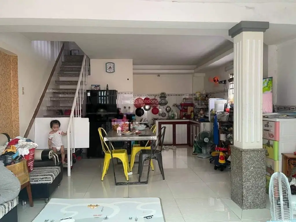 Bán nhà 4 tầng lô góc 47m2, Dương Bá Trạc Q8, MT xe hơi đỗ cửa, nhà mới ở ngay, nhỉnh 4 tỷ