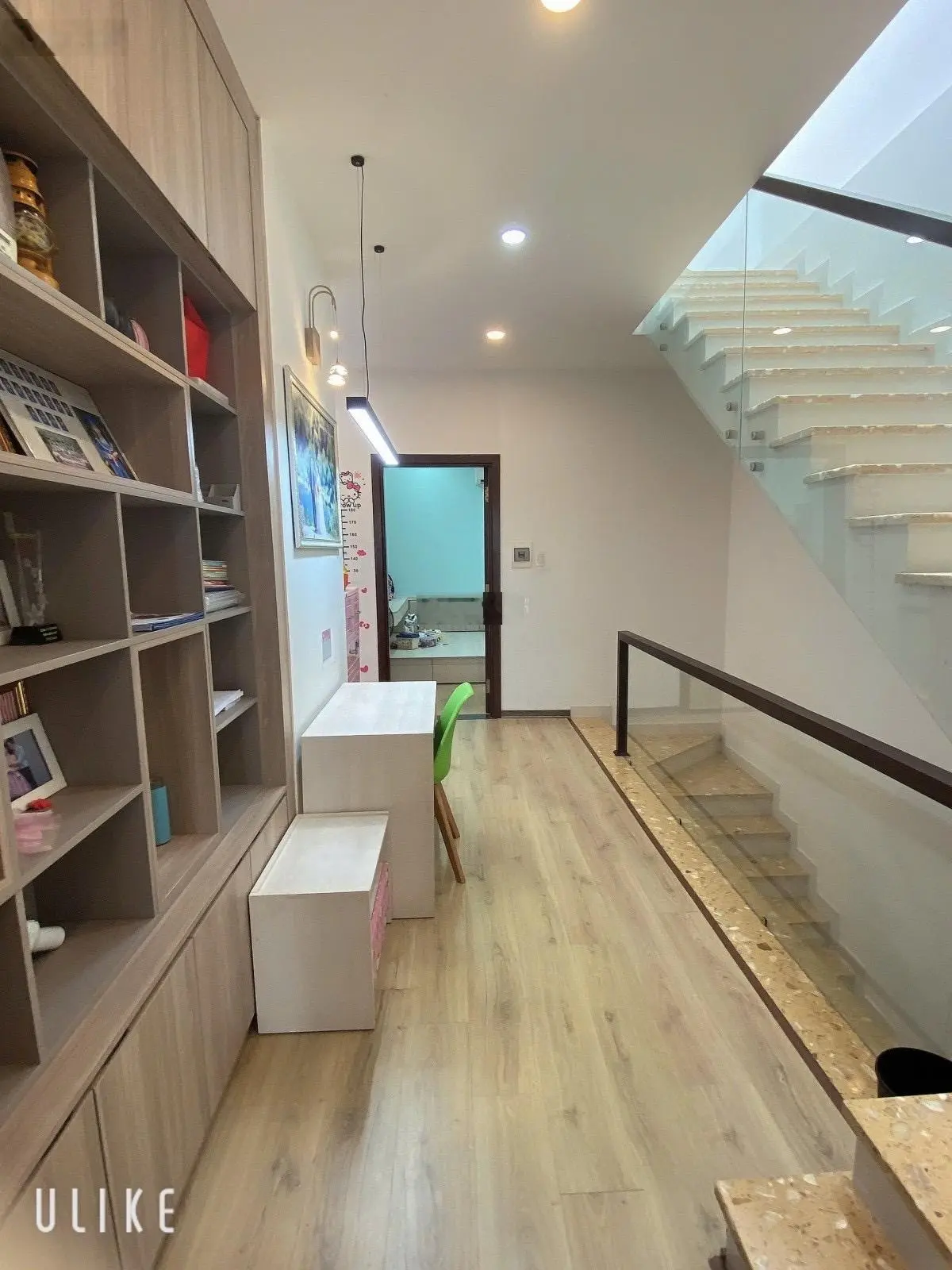 Nhà đẹp kiên cố xách vali vào ở ngay - giảm chào 300 triệu - Chỉ còn 6,5 tỷ có ngay Hàn Mạc Tử