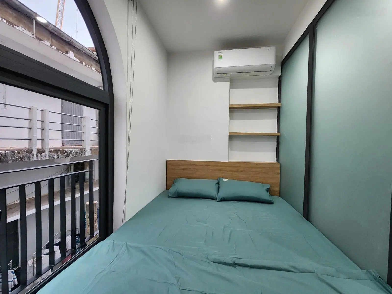Bán CHDV mới hẻm xe hơi Cao Thắng - Quận 3 - 13 căn hộ Full nội thất - HĐT 70tr - 18.9 tỷ TL mạnh