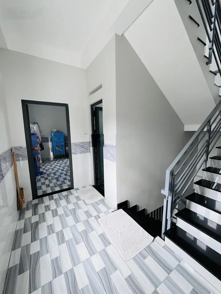 Bán nr 67m2, 3 tầng 4,pn ,tân hoà đông, quận 6, giá 6,4 tỷ (tl)