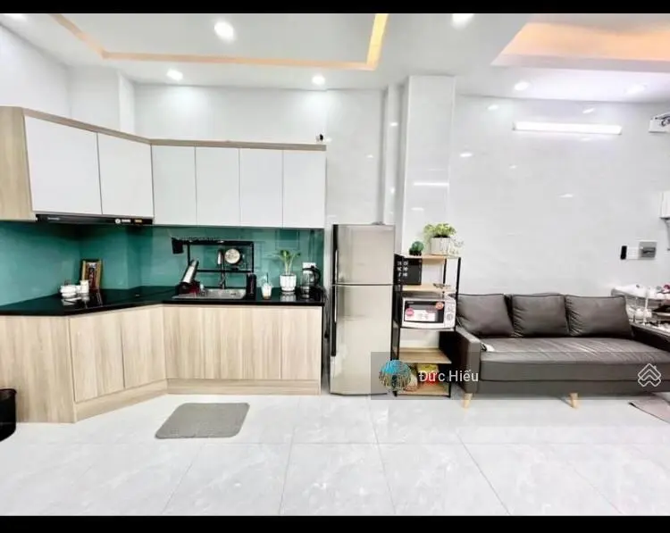 Chính chủ rao bán nhà đẹp Hẻm Đề Thám - Phạm Ngũ Lão - Quận 1 - DT: 61m2 - 3PN - sổ hổng riêng