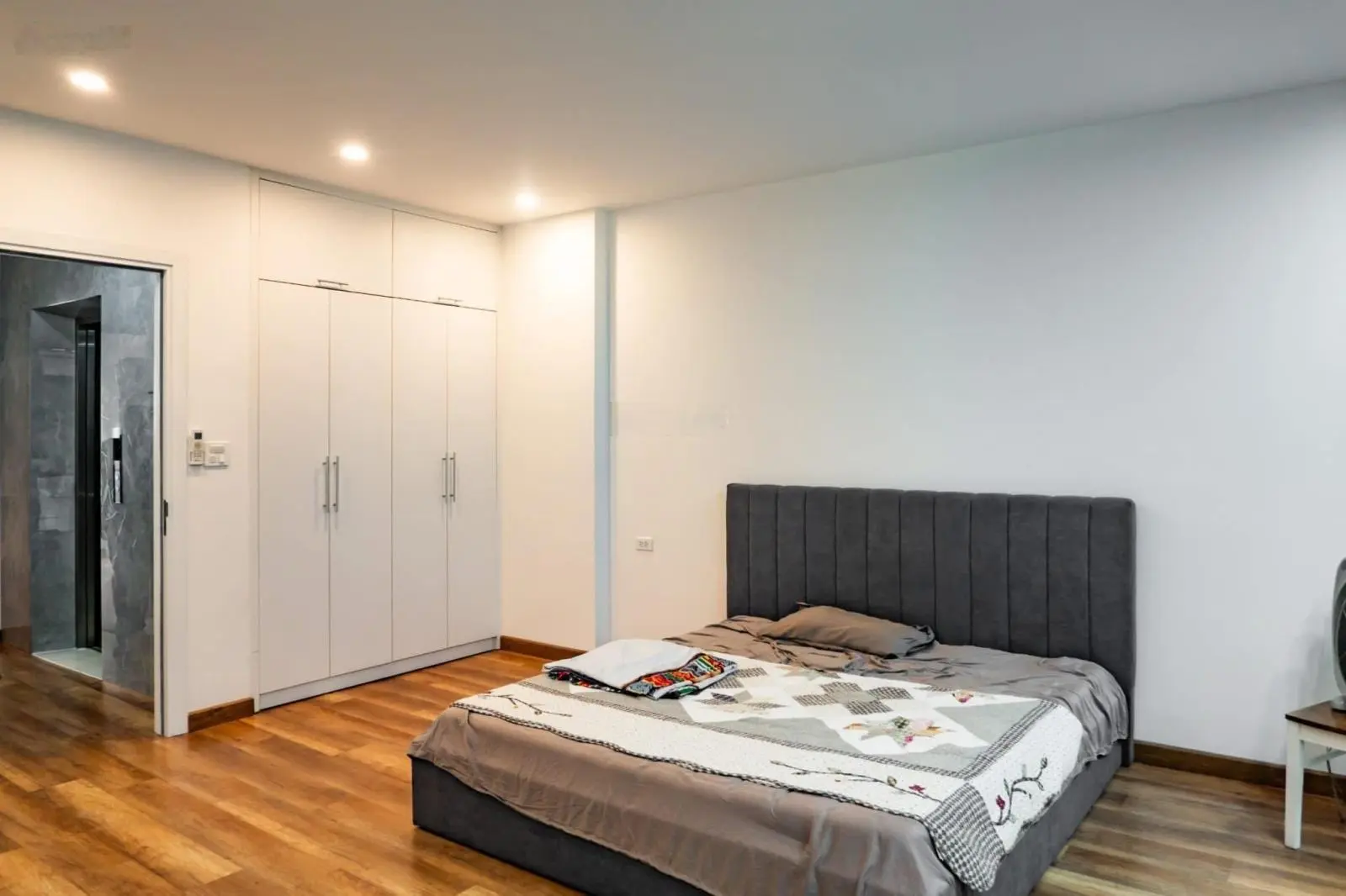 Bán nhà chính chủ Vũ Tông Phan, kinh doanh nhỏ cực gần phố, full công năng, diện tích 38m2, hơn 7tỷ