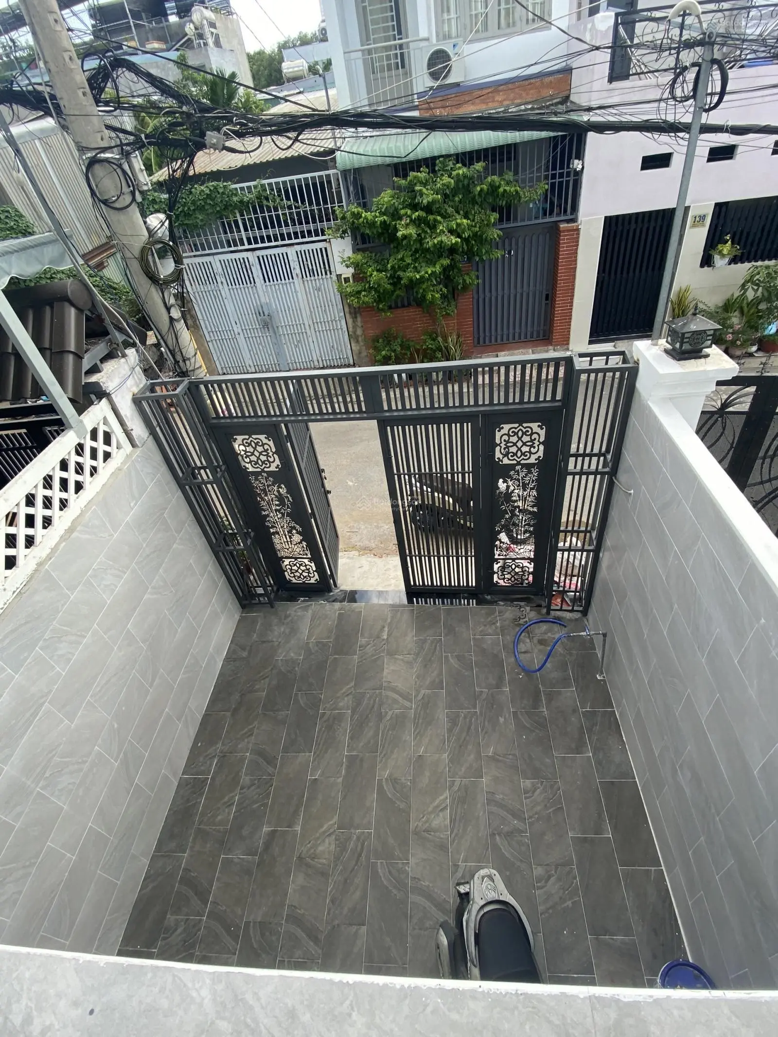 Bán Nhà 3 Lầu, Đương oto Gần Vạn Phúc, thích hợp mua để ở - 64m2, giá 7 tỷ 5 TL