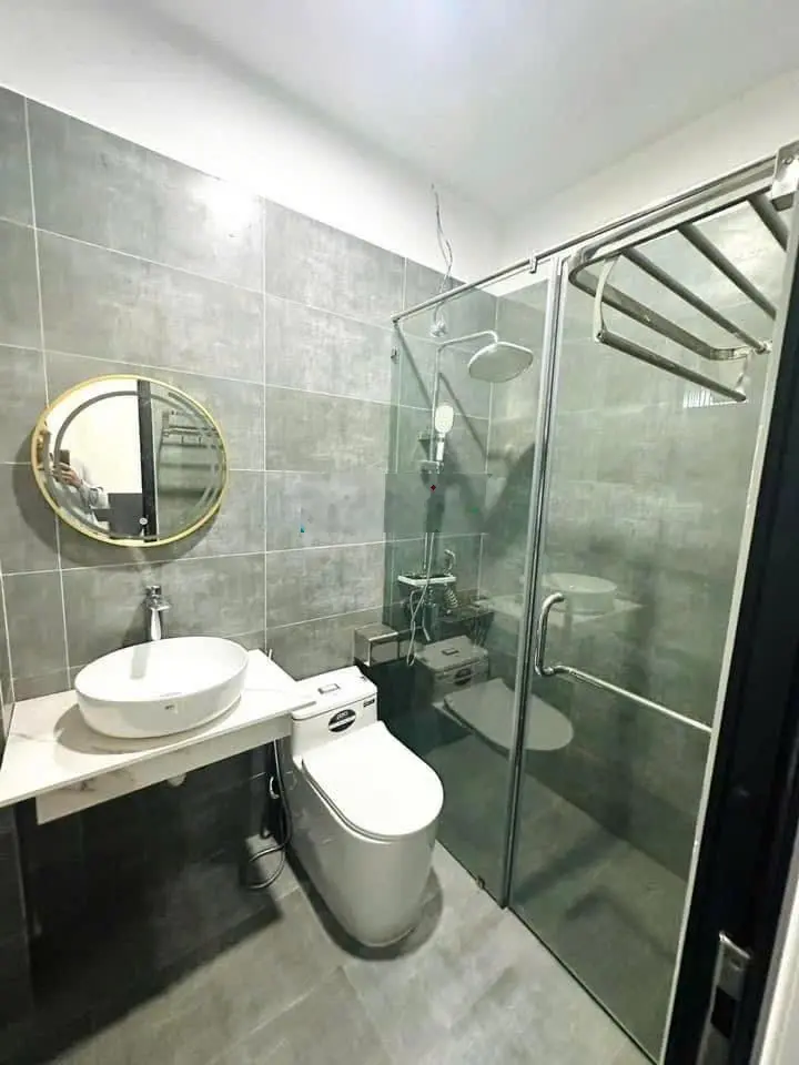Chỉ 1Tỷ2 Sở Hữu Ngay Nhà 1Trệt 1Lầu 80m2 Bình Chánh SHR MTĐ 8m Đang Cho Thuê 7Tr/Tháng