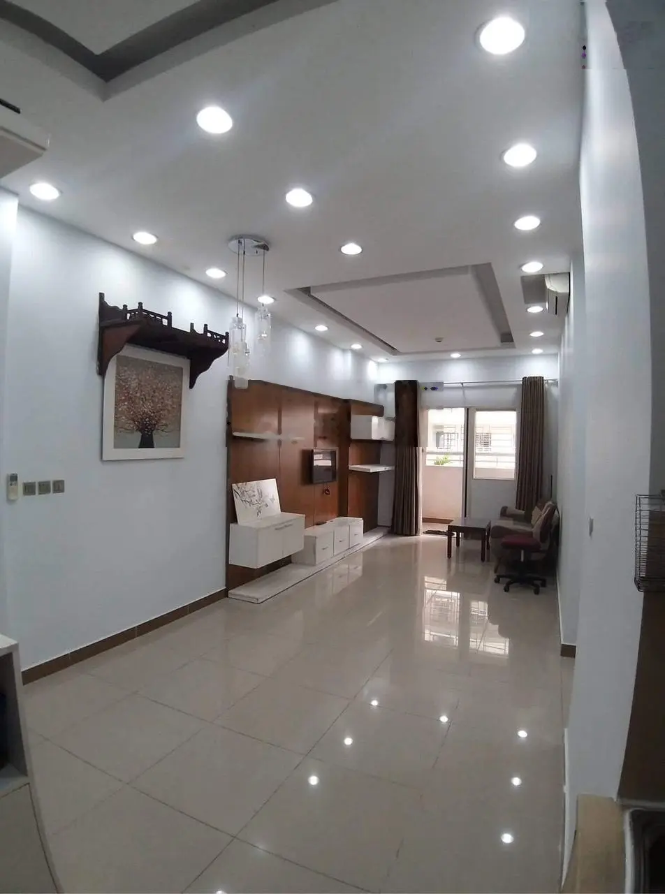 Cần bán căn hộ Era Town 97m2 - 3PN - Q7 chỉ 1,980 tỷ tặng ít nội thất cơ bản, đang có hợp đồng thuê