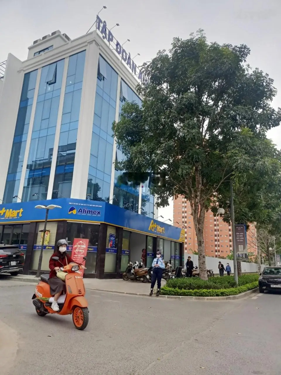Bán nhà Phùng Chí Kiên, Hoàng Sâm, Cầu Giấy tướng Thành 101m2, 8 tầng, nhỉnh 35 tỷ, gara 4 ô tô