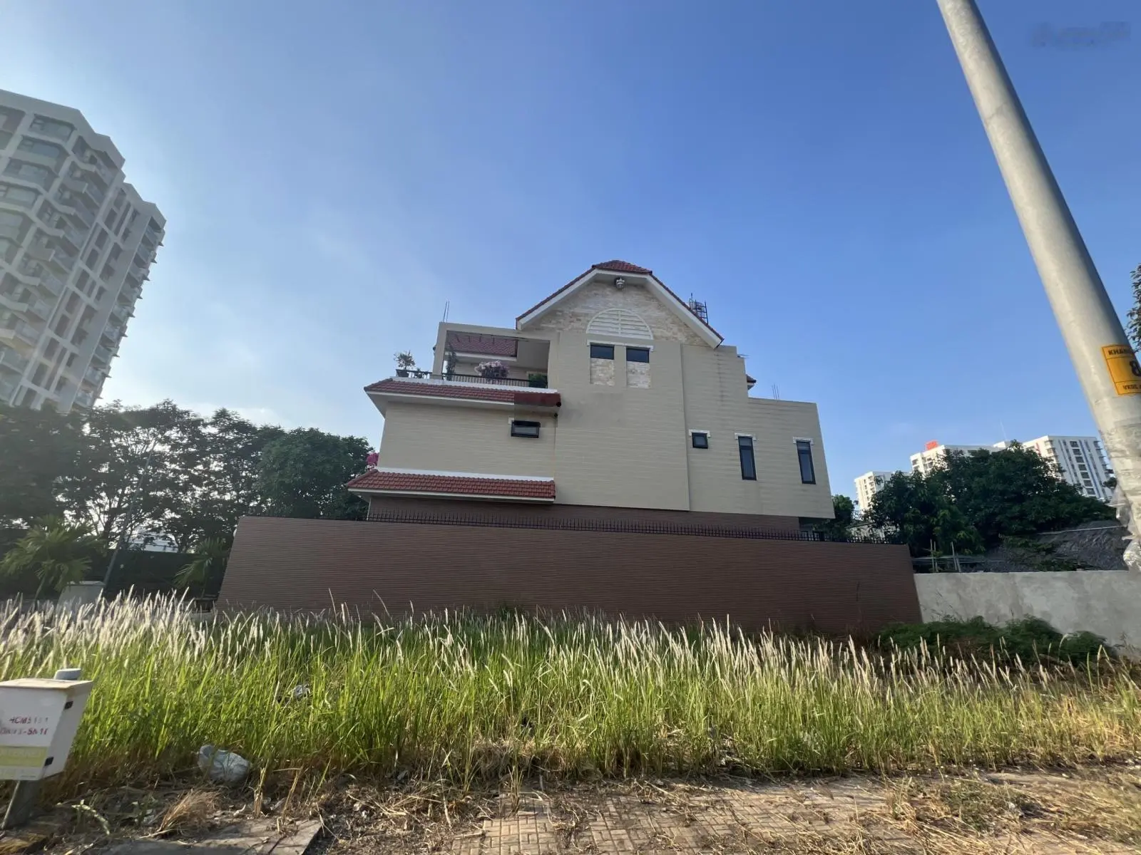 Bán nền biệt thự đơn lập 292m2 - 11x26,2m KDC Khang An, vị trí thuận tiện đi lại, giá tốt 55 tr/m2