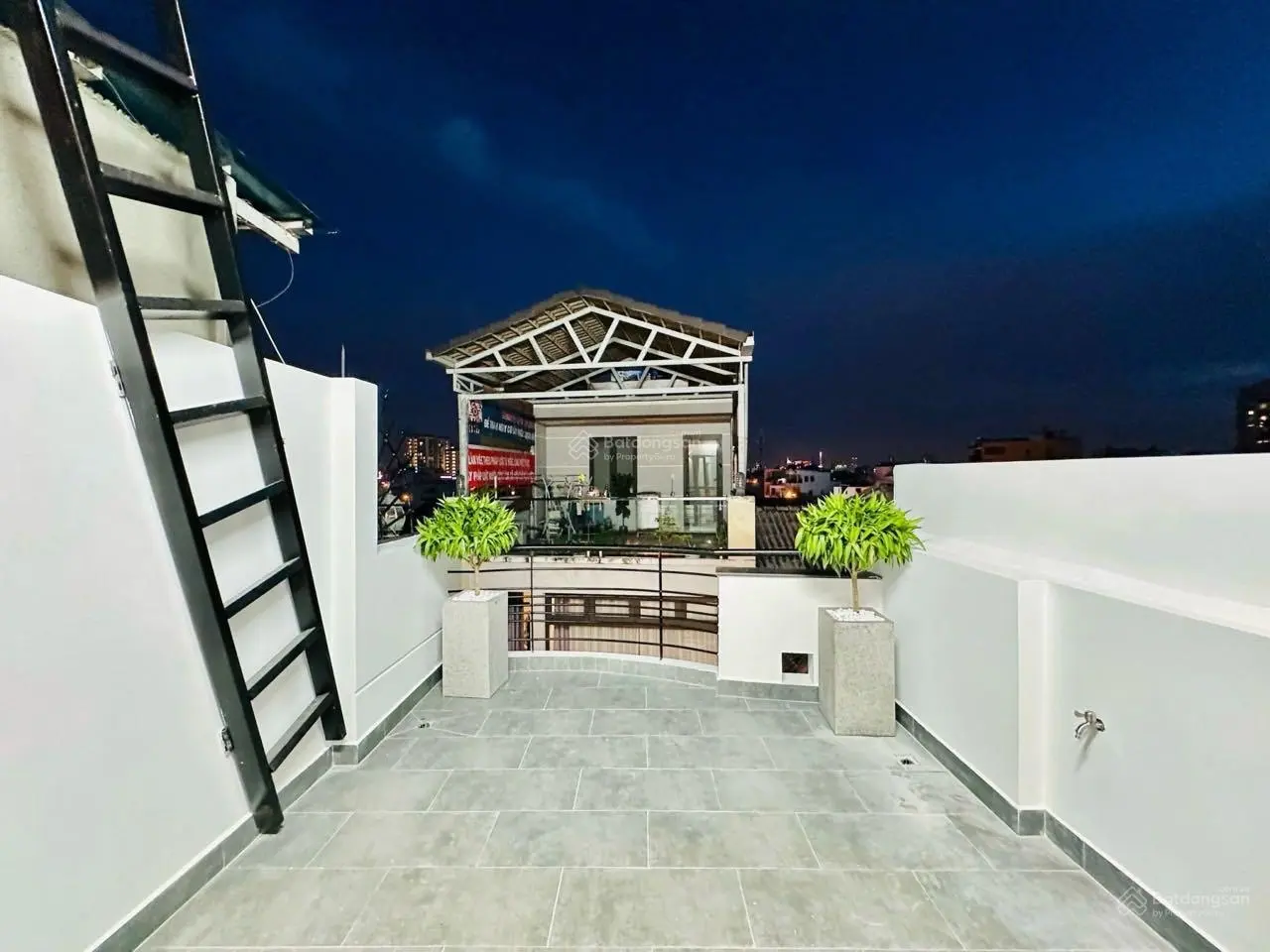 Bác Ba bán gấp căn 45,1m2 giá 2 tỷ 250 triệu đường Cao Thắng, phường 17, Phú Nhuận, sổ hồng riêng