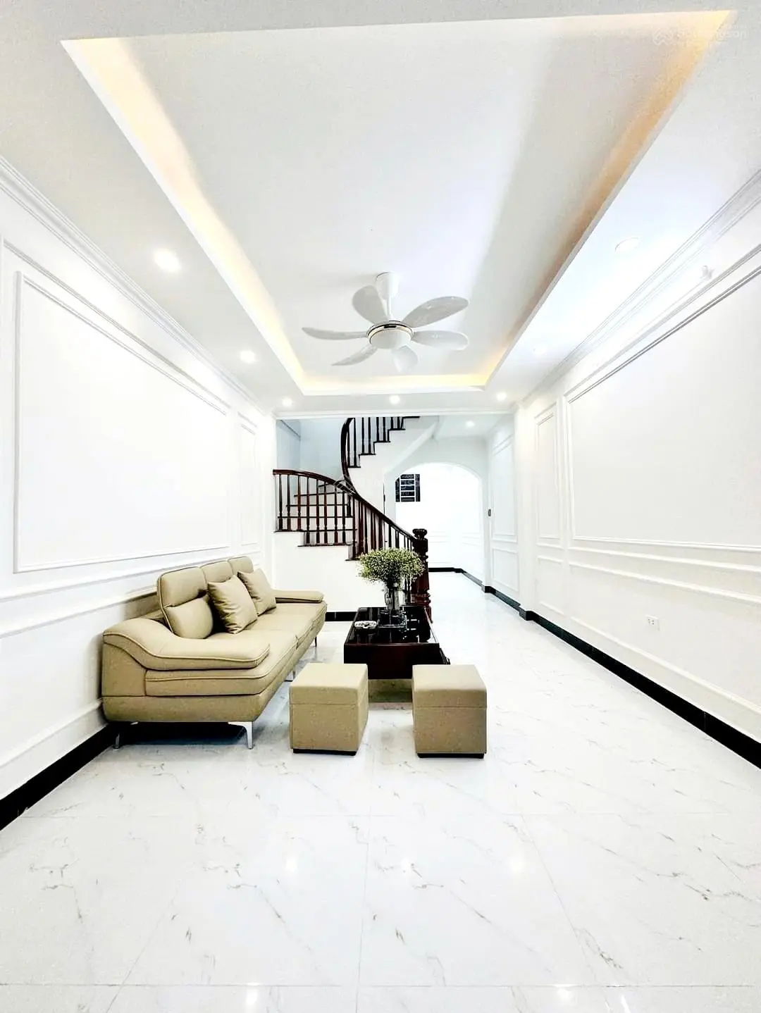 Nhà Đẹp,Ngõ Thông, otto đậu cửa Phố Bùi Xương Trạch Q.Thanh Xuân hơn 7 tỷ