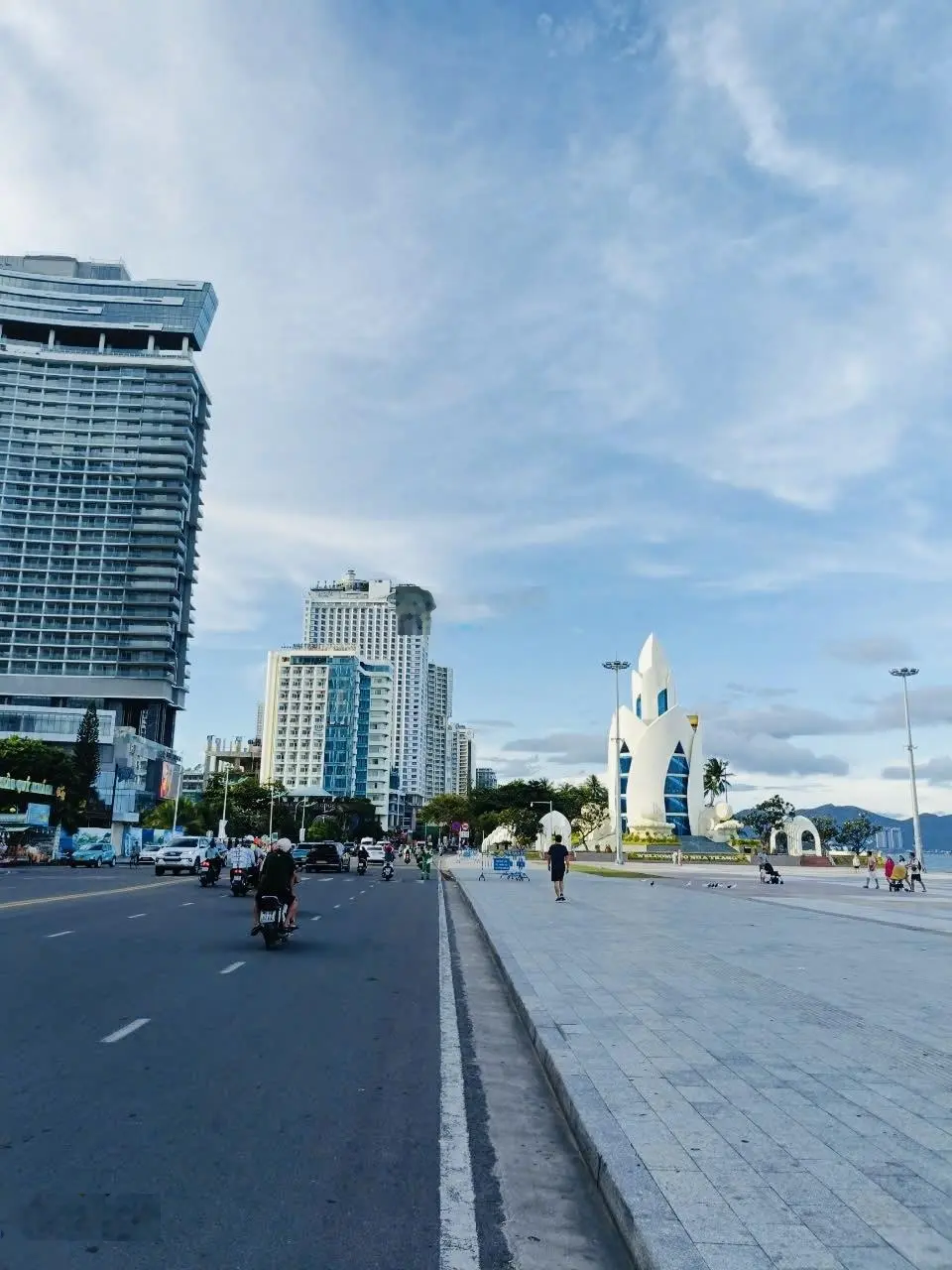 Bán đất 3 mặt tiền trung tâm thành phố biển Nha trang