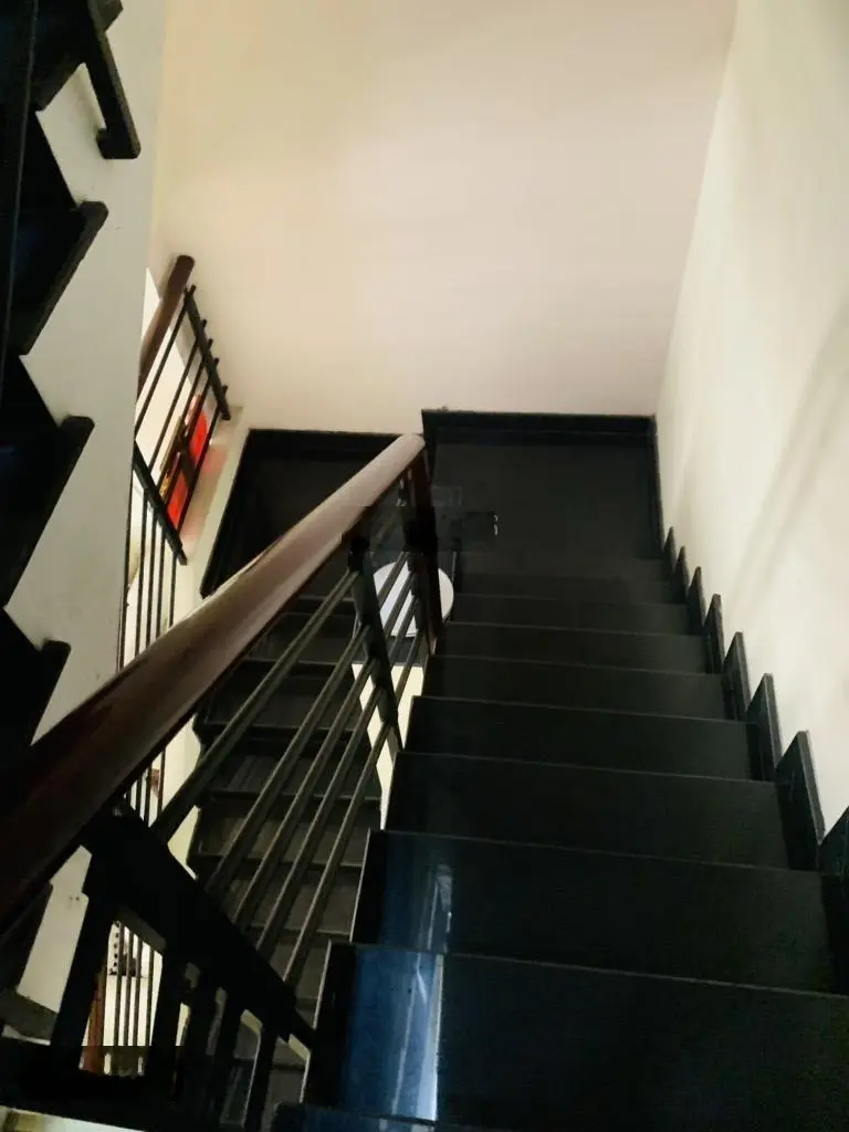 Bán nhà MTĐS KDC Ven Sông Tân Phong Q7 - 90m2 4 tầng - đối diện Rmit - tài chính 19 tỷ