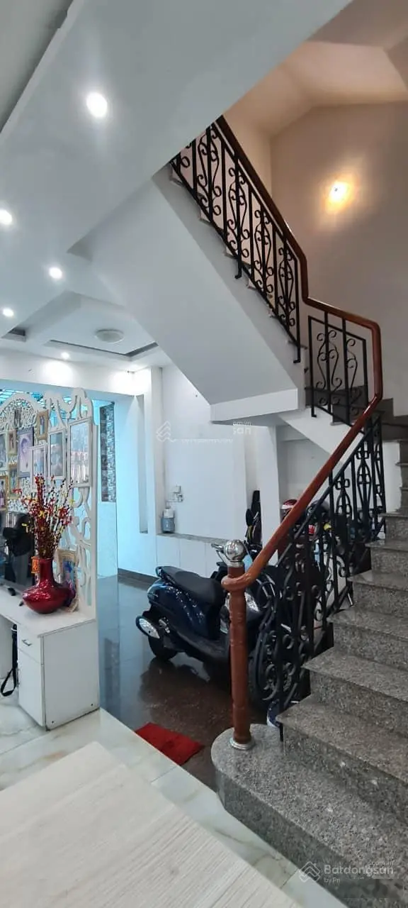 Bán nhà khu Hai Thành, MT đường Số 8, 7 x 14m, 3.5 tấm, giá 11.3 tỷ. Giá tốt