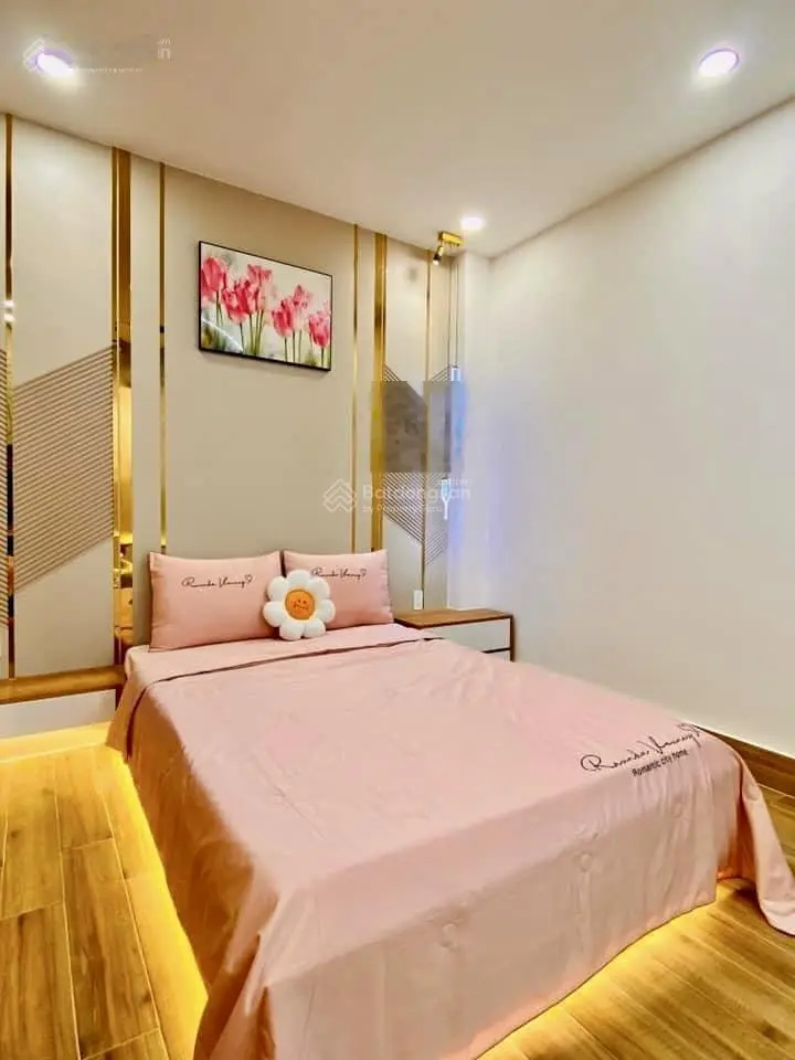 Giá tốt chưa từng có 60m2 Lê Văn Sỹ, P. 1 Tân Bình Giá 2 tỷ 320 gần CV Hoàng văn Thụ. Sang tên ngay