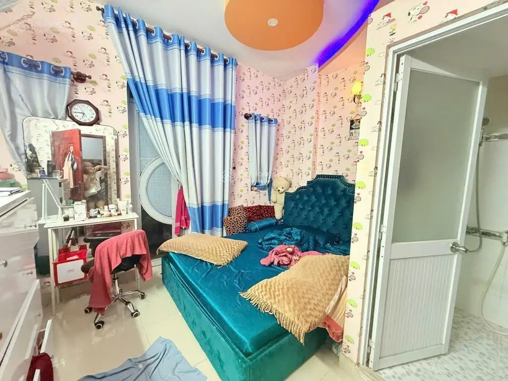 Bán gấp nhà 3 tầng 50m2, giá 5 tỷ tại Bình Trị Đông A, Bình Tân, TP.HCM