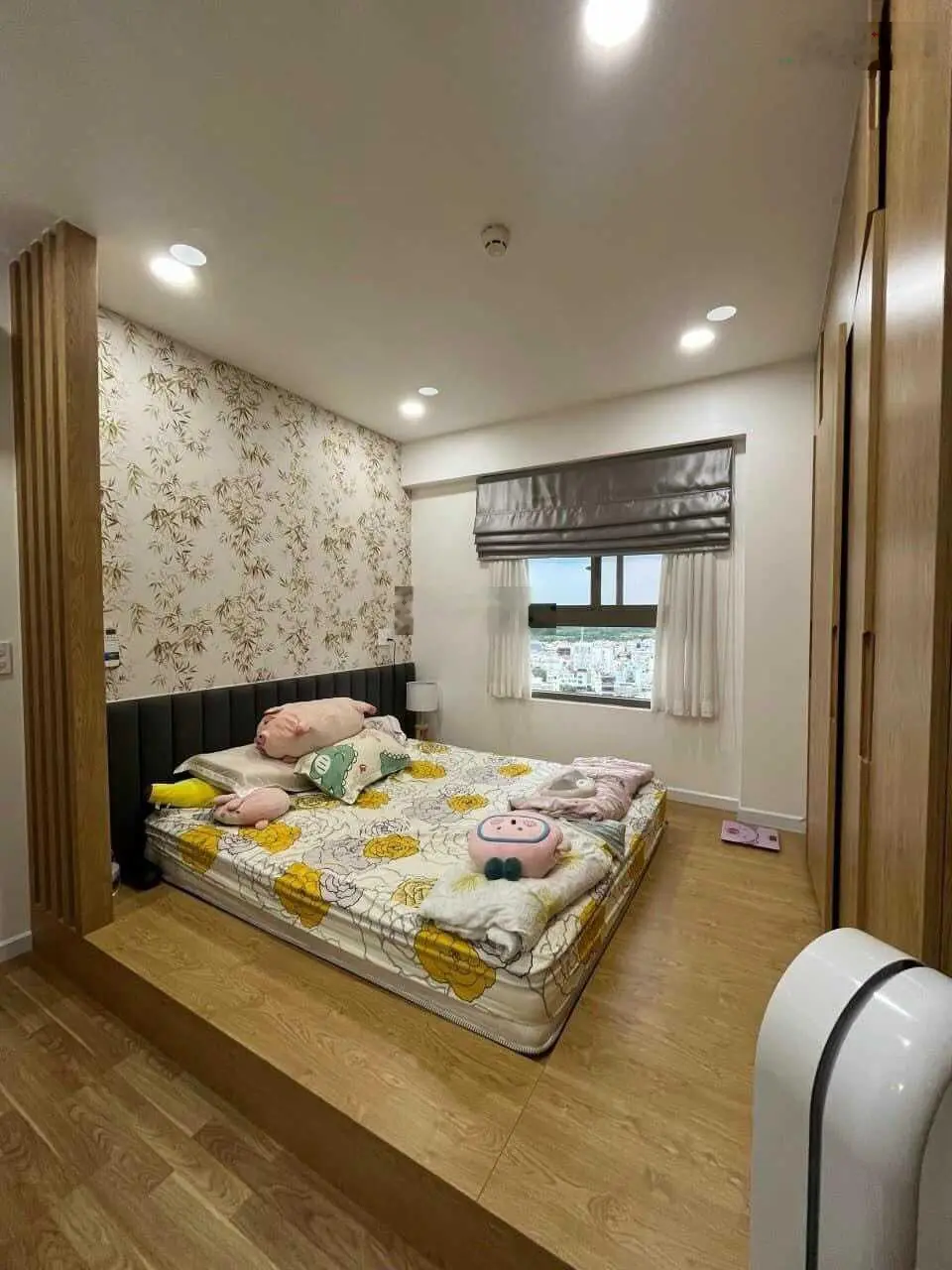 Cần bán CH Saigon South Residence, 2PN, Full Nội thất, Giá 3.8 Tỷ, có sổ hồng