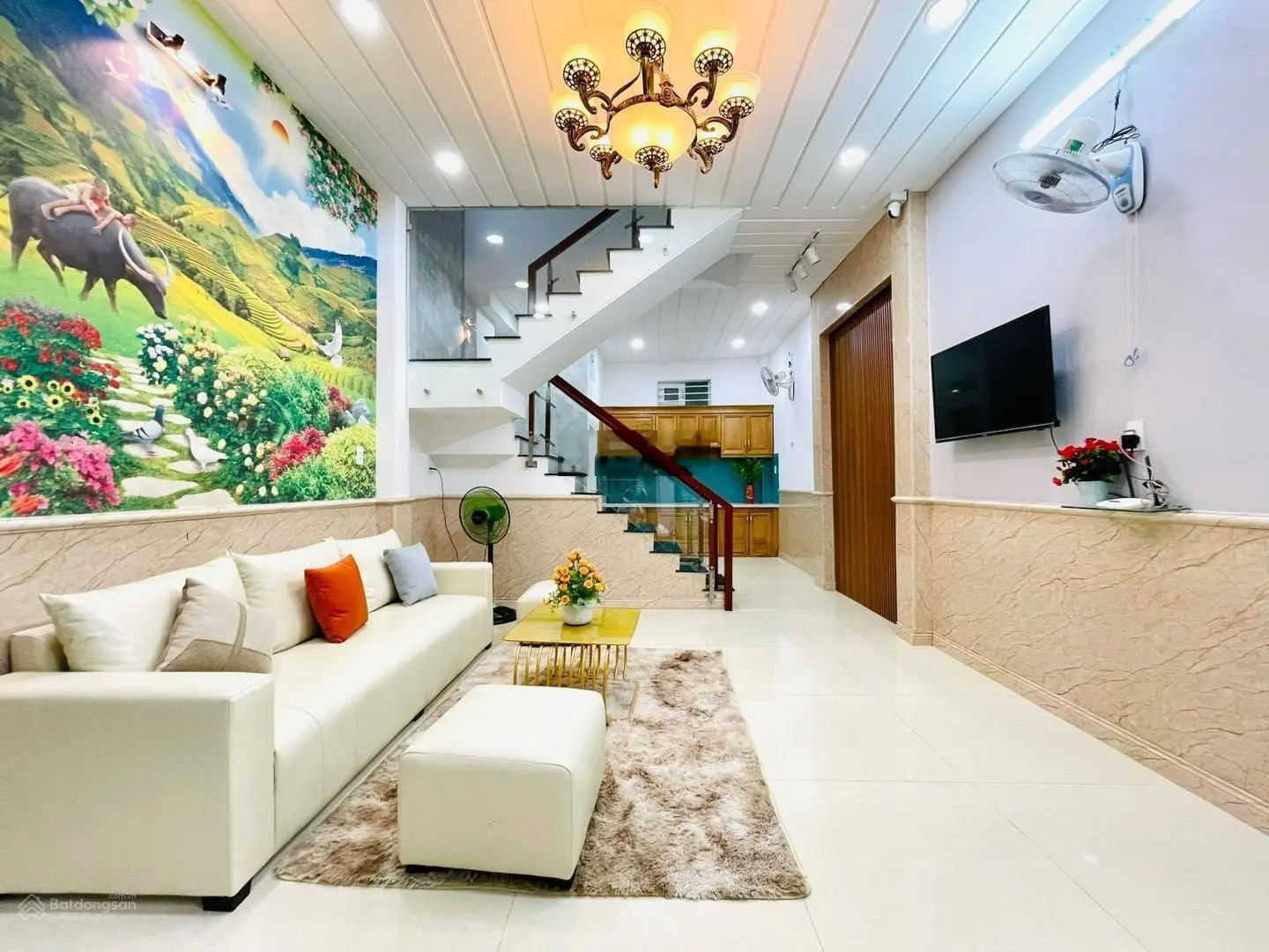 Chính chủ bán nhà HXH 6m Cách Mạng Tháng 8, P13, Q10. Căn 57m2, sổ hồng riêng. LH 0336 556 ***