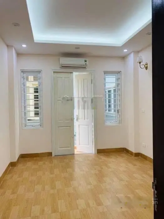 Nhà riêng Kim Mã. Ba Đình. DT 36m2. 5 Tầng, MT 3,8m. Giá 11.8 tỷ. Ngõ thông, kinh doanh.