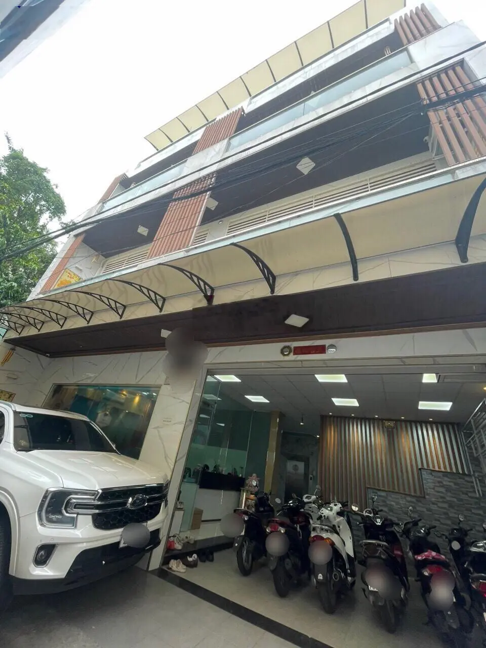 Nhà hẻm một sẹc 5m gần ngã tư Bốn xã, 10x15m, đúc 4 tấm, giá 12,5 tỷ