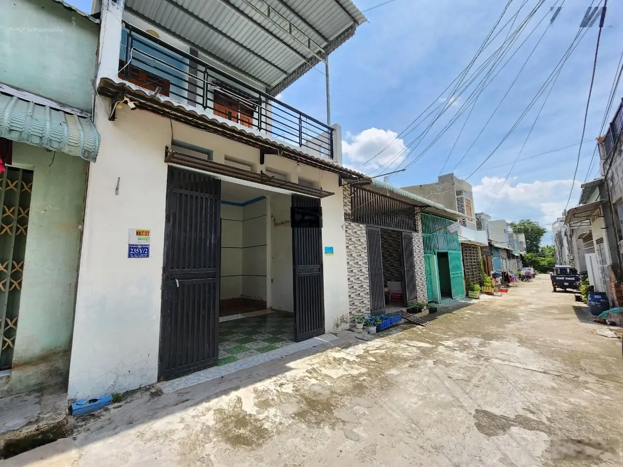 2 tỷ 5 Bán nhà 1 trệt 1 lầu cách đường An Phú 20 chỉ 30m P. An Phú TP. Thuận An