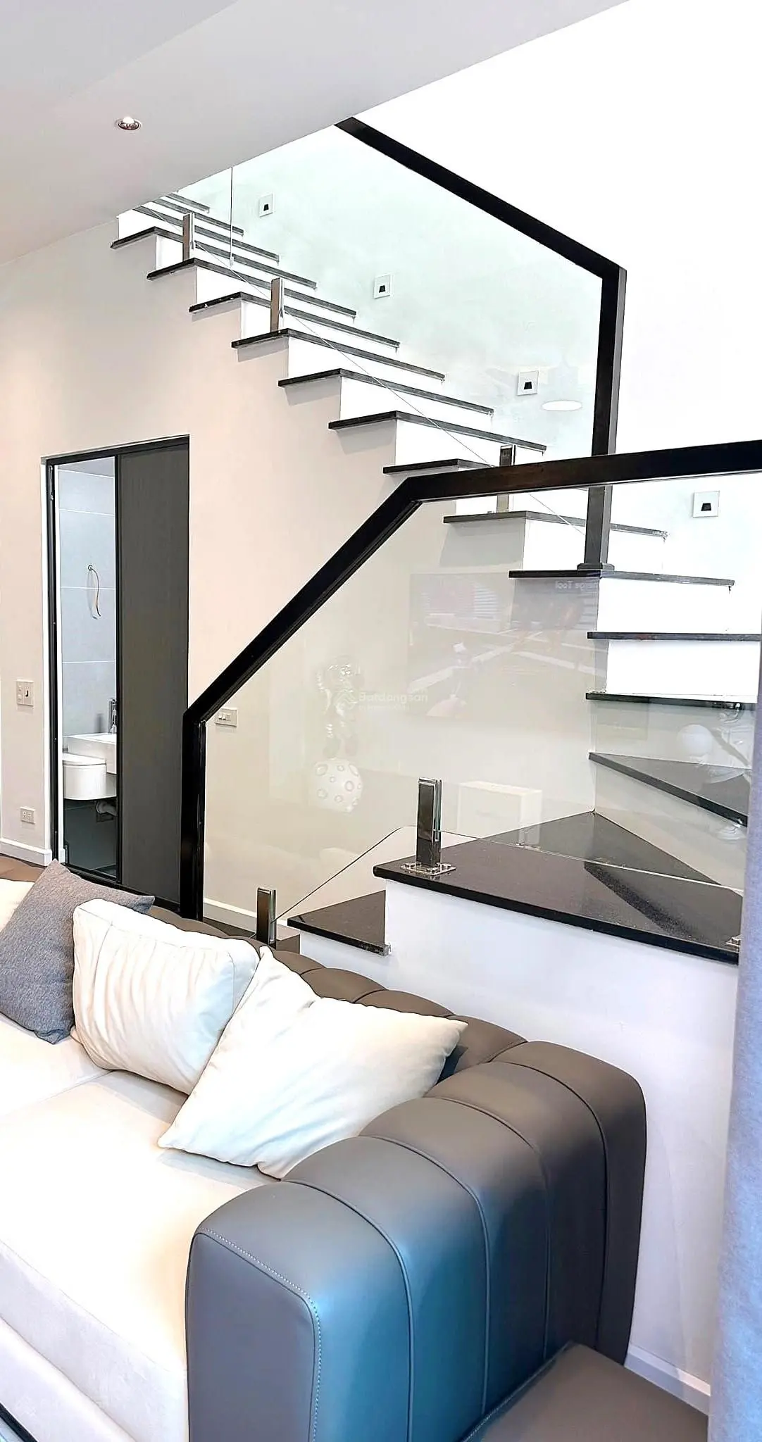 Bán nhà Xã Đàn, 50M2 4T 7,5 Tỷ, Dân Xây, Lô Góc, Nội Thất đắt tiền, Ngõ Nông, Sát Oto tránh