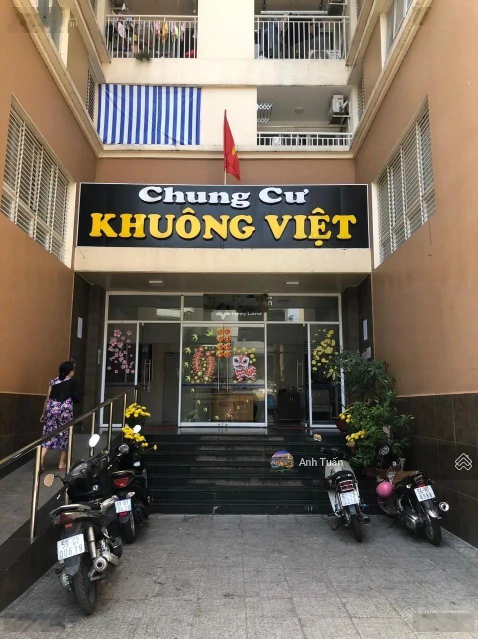 Cần bán căn hộ chung cư Khuông Việt, quận Tân Phú, DT: 75m2, 2PN, giá: 3 tỷ, LH: 0907 488 *** Tuấn