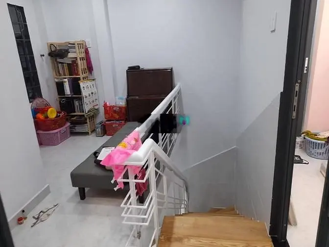 Nhà bán mặt tiền 2/4- DT140m2- 2 Tầng - 2 mặt tiền kd-giá chỉ 6.9tỷ