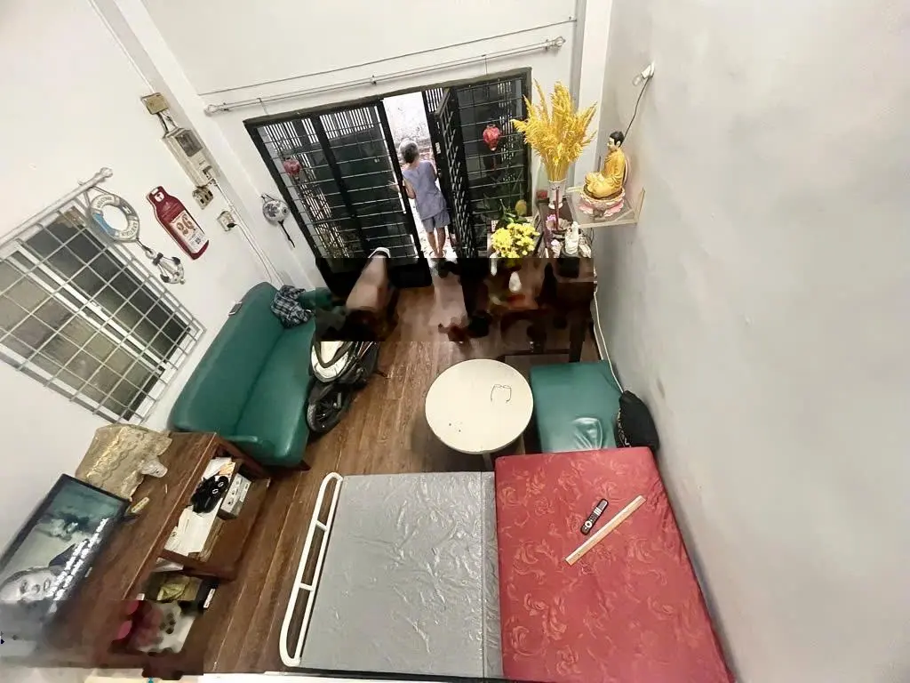 Bán nhà hẻm xe tải tránh, huỳnh văn bánh, lê văn sỹ Phú nhuận, 45m2, 2 tầng 7tỷ6 thương lượng.