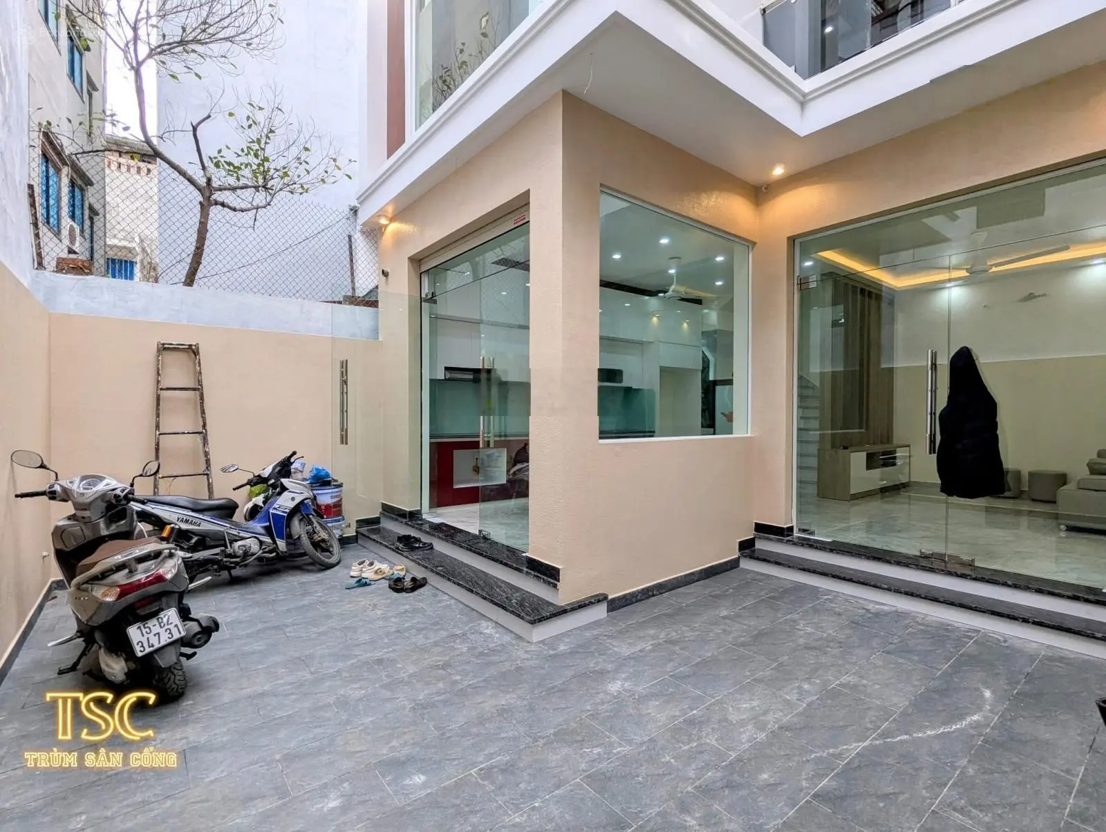 Siêu phẩm đẹp như Villa phố Trần Nguyên Hãn 66m2 ngõ đẹp 4,8 tỷ