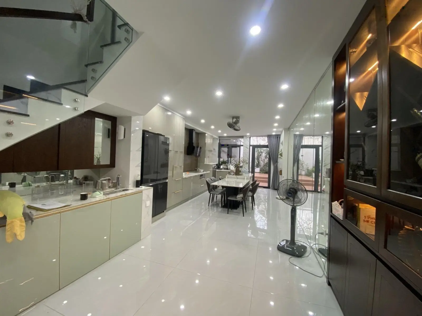 Bán nhà 359 Đỗ Xuân Hợp Phước Long B 122m2 4 tầng Chỉ 13 đồng