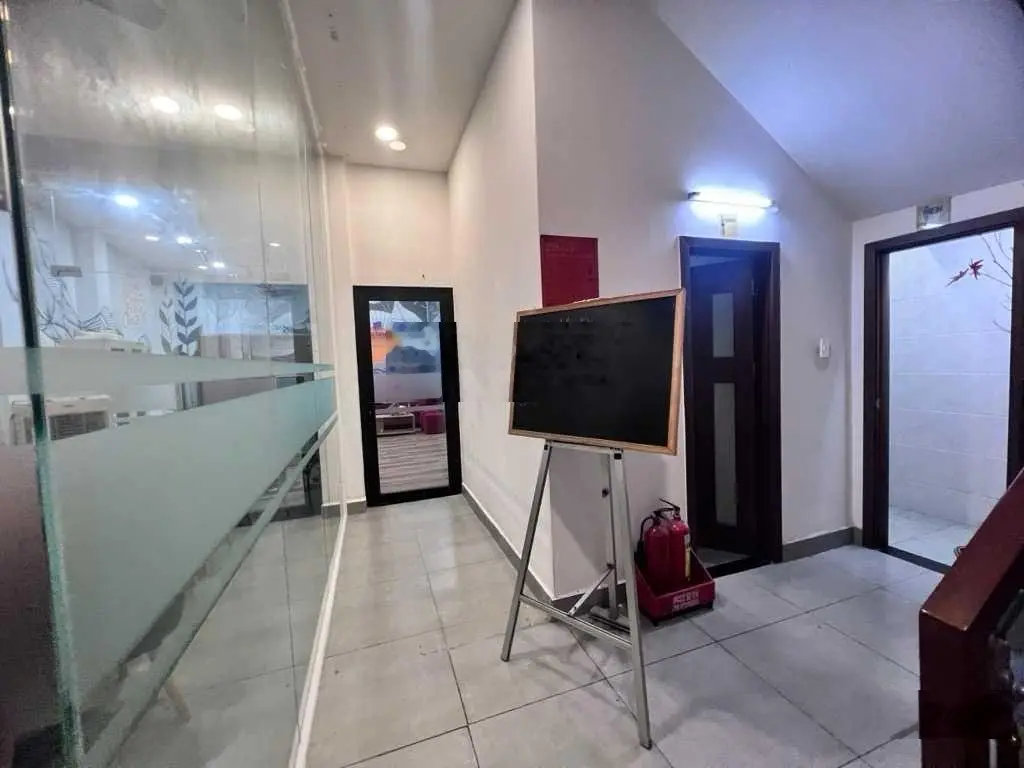 VIP, Biệt thự mặt tiền Phan Tôn, ngang 8m, 4 tầng, vừa ở vừa kinh doanh, dòng tiền 60tr/tháng