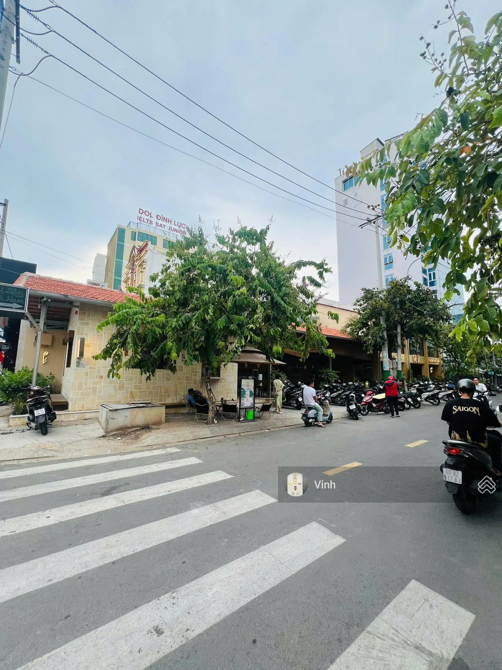 Bán căn góc 2 mặt tiền làn 2 Nguyễn Thị Thập, DT 81m2 vị trí kinh doanh buôn bán tốt