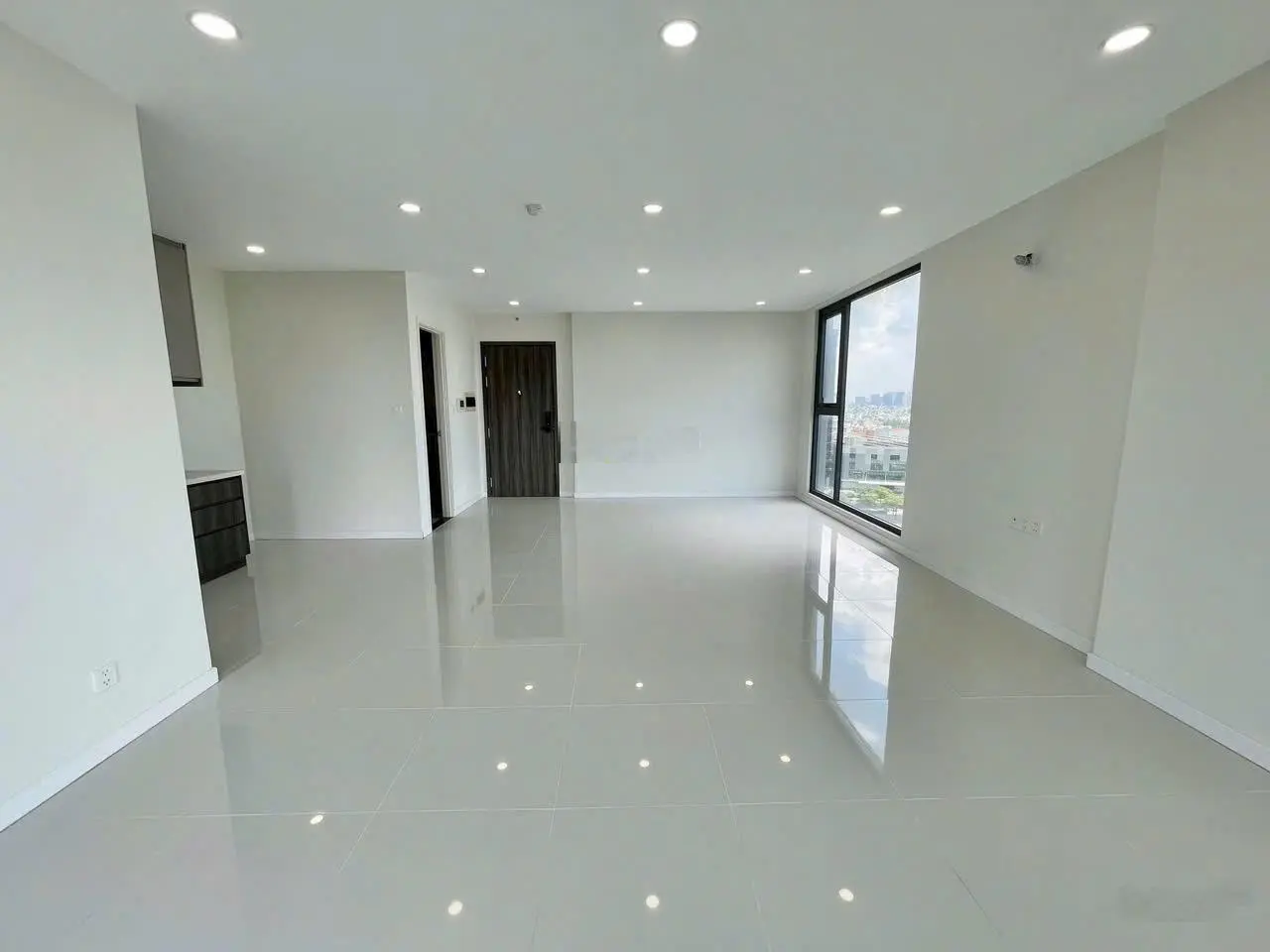 Cần bán căn hộ Lavida Plus giá chỉ 2,3 tỷ VND, diện tích 40m2