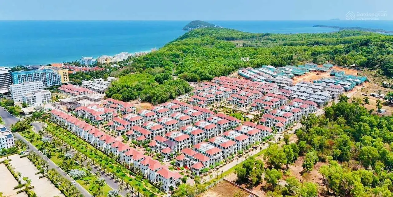 Bán cắt lỗ tứ lập trực diện công viên chỉ 14 tỷ, gia lộc mạnh cho khách thiện chí, 0365 729 ***