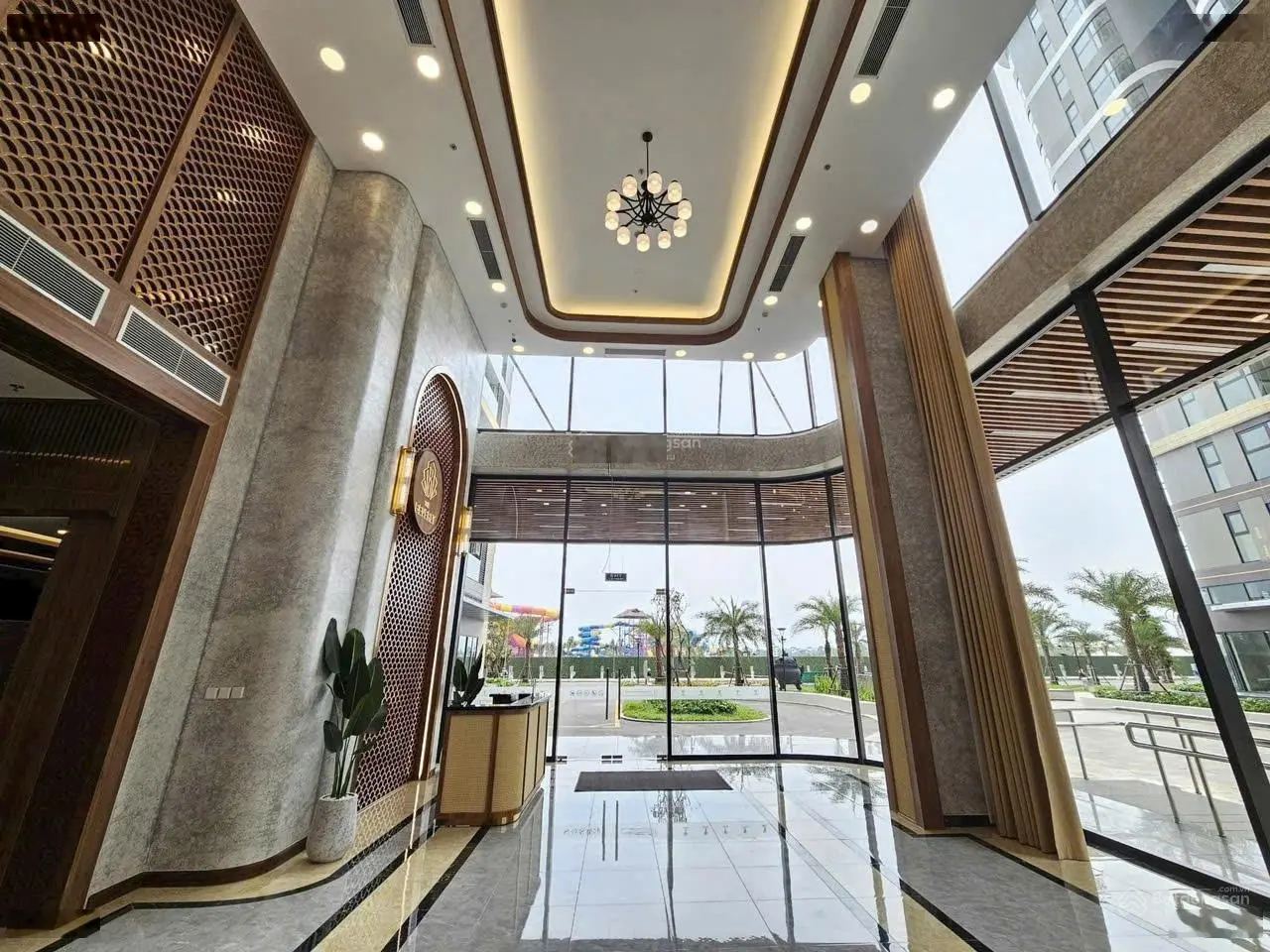 Bán căn hộ 3 PN tại The Beverly - giá sốc chỉ 6,7 tỷ VND view sông, 100m2. LH 0828 030 *** Thiện