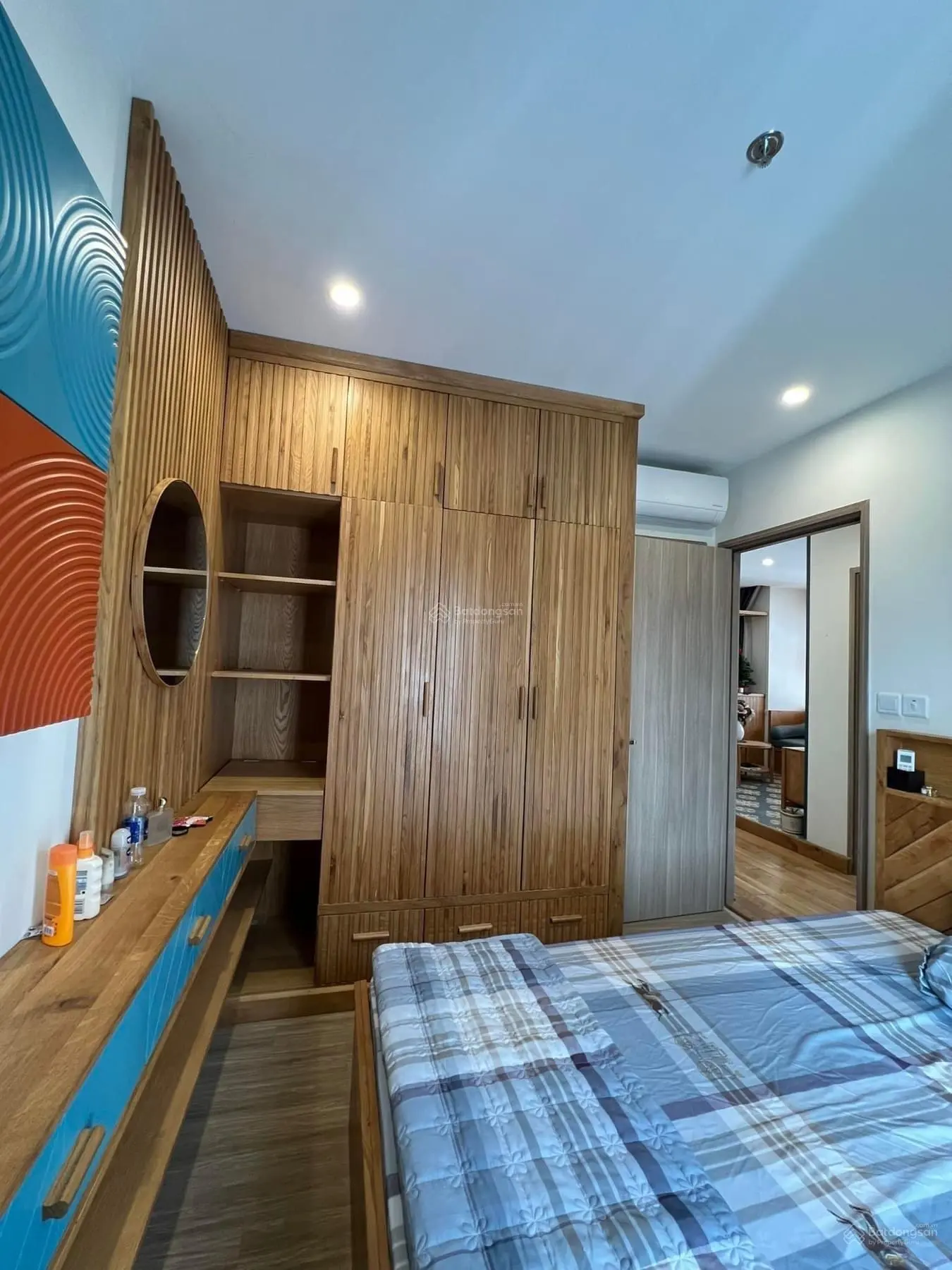 Bán căn hộ chung cư sân vườn view đẹp tại The Rainbow - Vinhomes Grand Park, 4,3 tỷ, 93m2