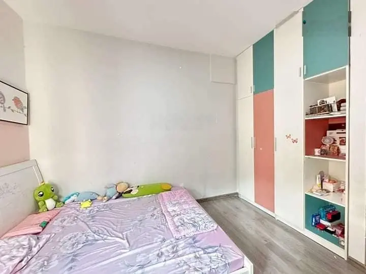 Bán căn hộ Ruby - Celadon City có sổ hồng, full NT đẹp, giá 3.1 tỷ