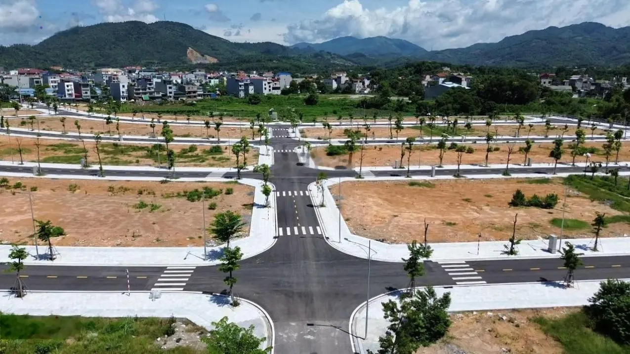 Đầu tư đất nền dự án HUD Lương Sơn với số vốn 760tr, NHHT 75%, diện tích 80m2, giá bán 1.840 tỷ /lô