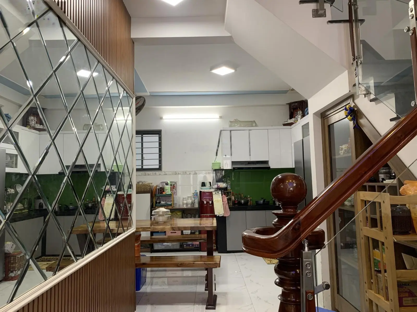 Nhà hướng Đông Nam mặt tiền gần hồ Đống Đa, TP Quy Nhơn giá trên 3 tỷ (còn TL)