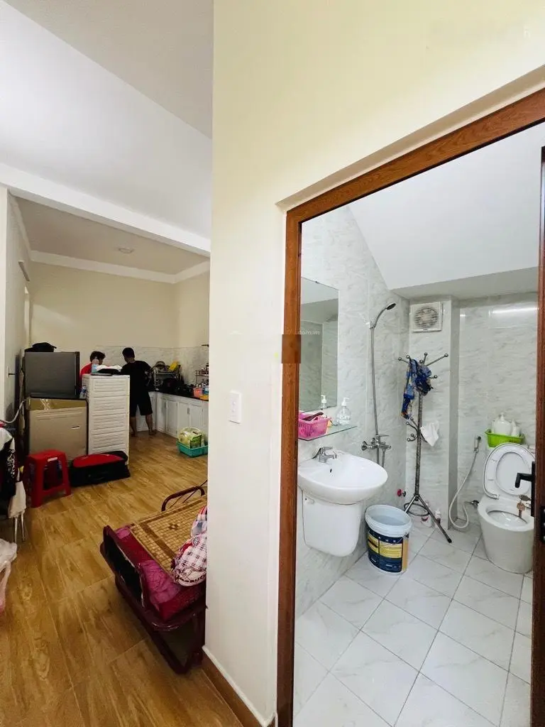 Bán nhà 6x20m, gần mặt tiền Phú Định, Trương Đình Hội Quận 8, 2 tầng 118m2, chỉ 5.3 tỷ