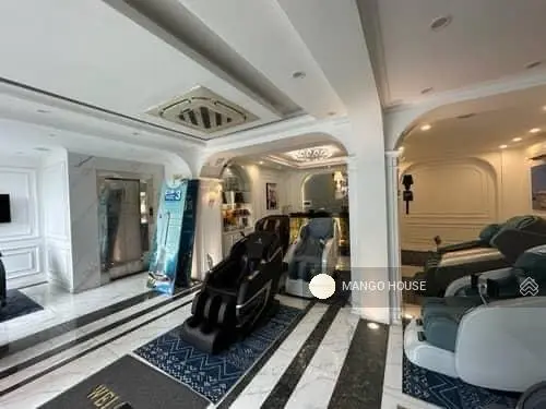 Chủ nhà gửi bán nhà mặt phố vip mặt tiền quyền lực vỉa hè đá bóng dòng tiền đỉnh cao