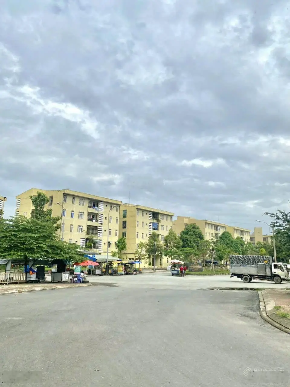 Cơ hội vàng nắm bắt liền tay mảnh đất lí tưởng với view hồ tuyệt đẹp và không gian sống lành mạnh