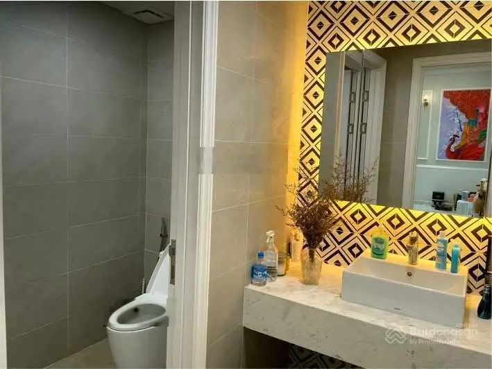 Nhà Nguyễn Thái Bình 5x20m, nhà 2 lầu, hẻm 3 xe tải giảm 2 tỷ còn 12.5 tỷ
