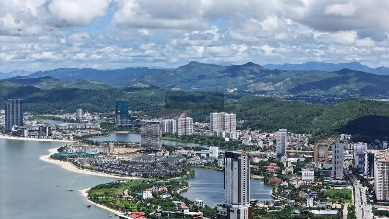 Bán biệt thự đơn lập View hồ 100% tại Bãi Cháy Hạ Long