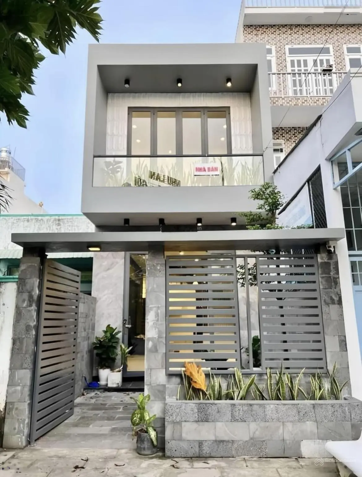 MTKD Đ. Trịnh Quang Nghị, Bình Chánh, 1 trệt 1 lầu. 60m2. Kế bên Quận 8. SHR