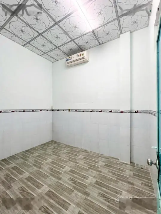 Nhà mới đẹp ngang khủng 5m gần Hàng Xanh, hẻm thông cách mặt tiền 15m. Gía 8 tỷ 5còn thương lượng
