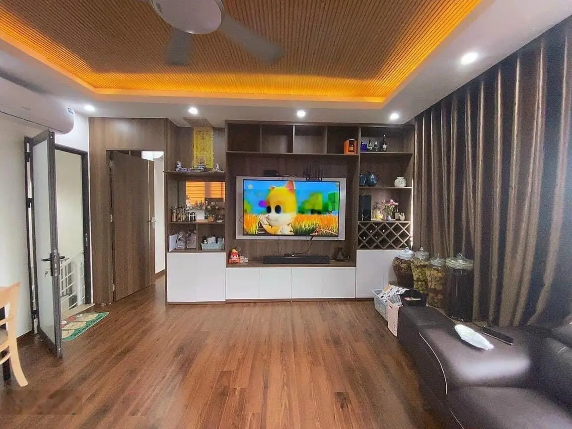 Doanh thu 100tr/tháng, vừa ở vừa cho thuê 60m2 7 tầng thang máy, mặt tiền 8m TT Q. Thanh Xuân