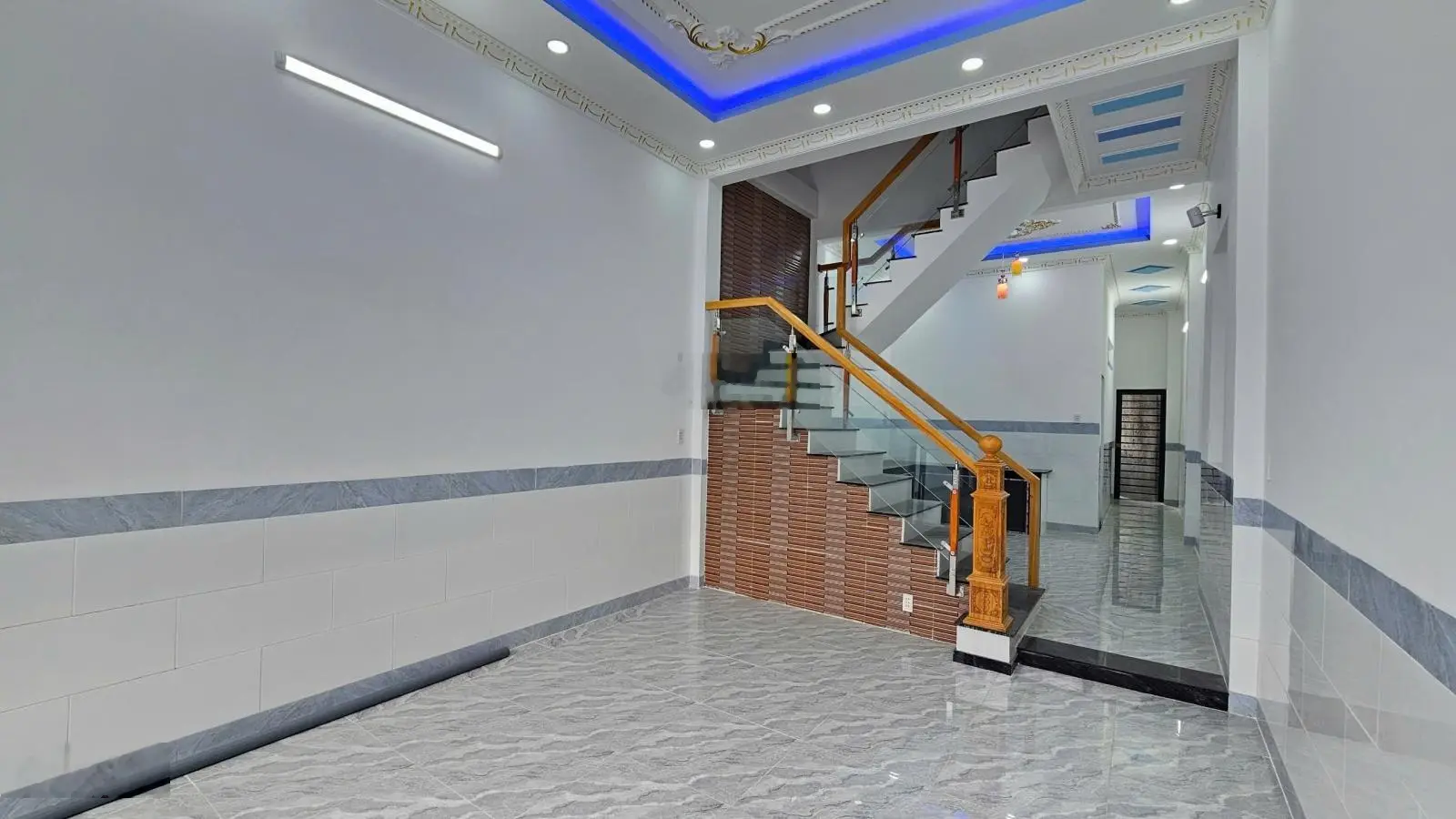 Nhà Có Phòng Ngủ Dưới: 2Tỷ950_92m2 Đường Ô Tô Nhà 1 Trệt 1 Lầu gần Ngã Tư Miếu Ông Cù, TP.Thuận An